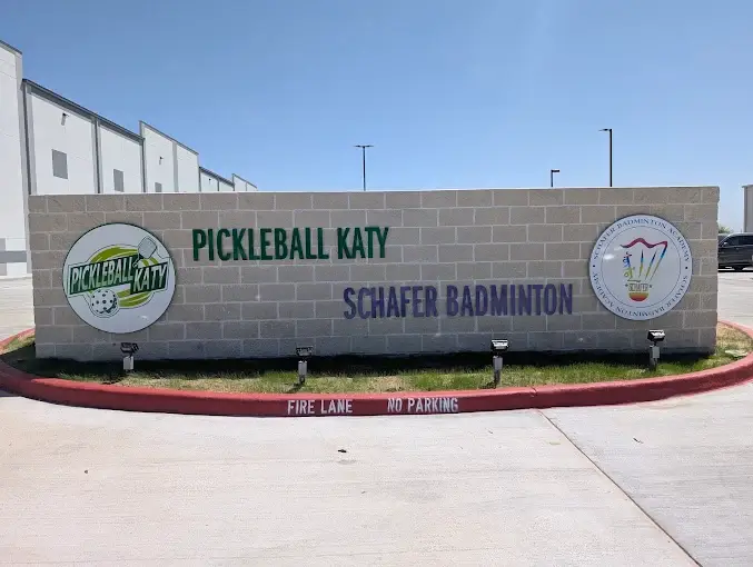 BadNPickle Katy photo 5